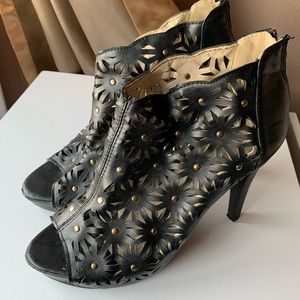 Platform floral cut out booties